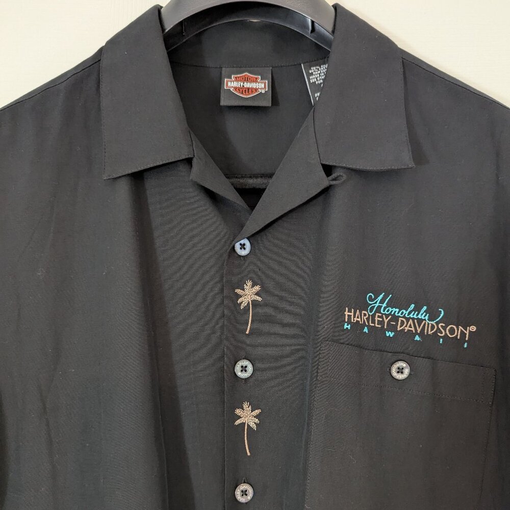 Harley-Davidson Honolulu Hawaii Men's Black Short Sleeve button-down Shirt - Picture 3 of 11